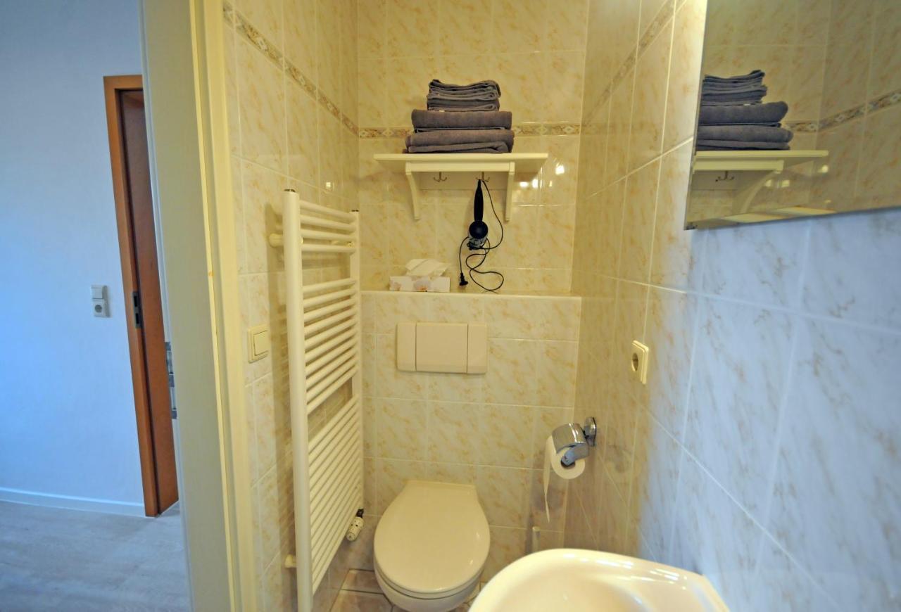 Dat Witte Hus Moritzdorf Ruegen Ferienwohnungen - Ruhige Lage Екстериор снимка